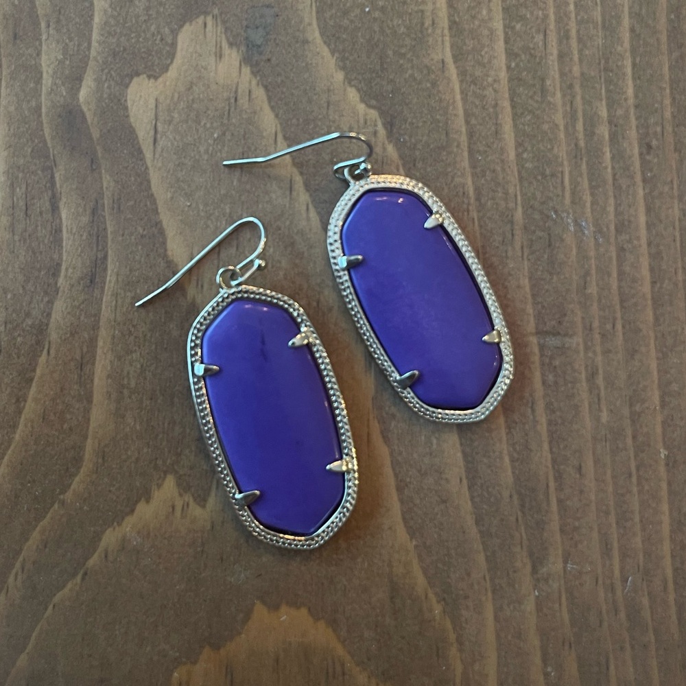 Purple Kendra Scott Earrings
